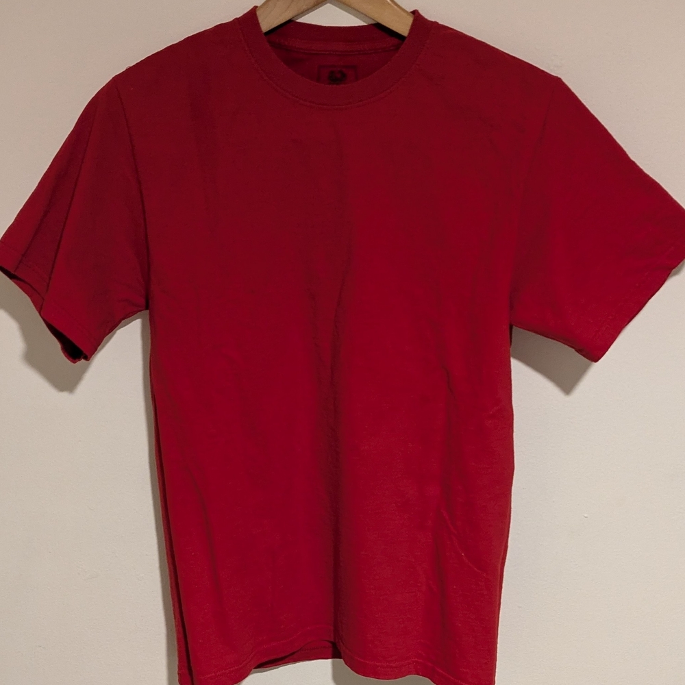 Fruit of the Loom Classic Red Short Sleeve Tee
